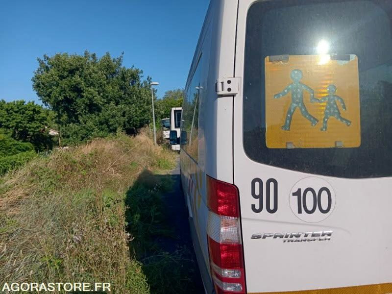 MERCEDES SPRINTER N°132106 - Minibus, Transport de personnes: photos 5 MERCEDES SPRINTER N°132106 - Minibus, Transport de personnes: photos 5
