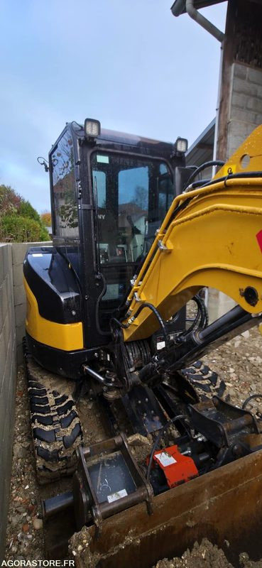 MINI PELLE SUR CHENILLES SANY SY26U 550 HEURES 2022 - Mini pelle: photos 3 MINI PELLE SUR CHENILLES SANY SY26U 550 HEURES 2022 - Mini pelle: photos 3