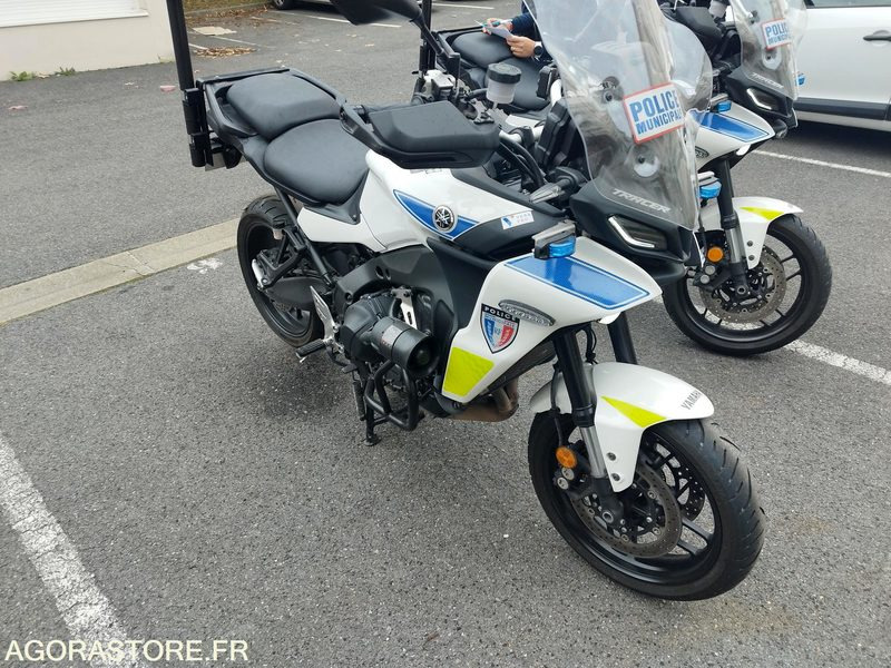 MOTO YAMAHA POLICE MUNICIPALE - Motocyclette: photos 1 MOTO YAMAHA POLICE MUNICIPALE - Motocyclette: photos 1