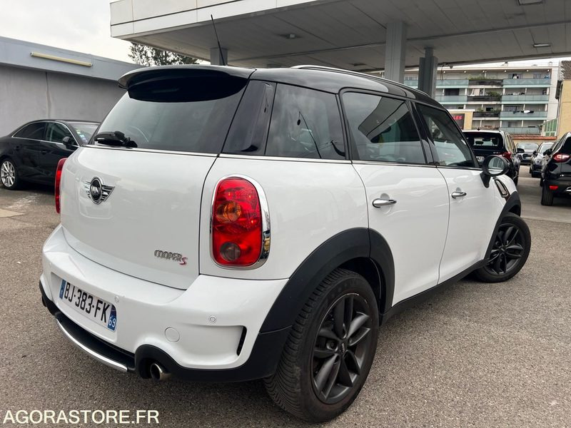 Mini COUNTRYMAN COOPER S 184CH - 2011 - 142 000 km - SUV: photos 2 Mini COUNTRYMAN COOPER S 184CH - 2011 - 142 000 km - SUV: photos 2