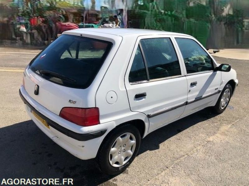 PEUGEOT 106 FINITION ZEN ESSENCE - Voiture: photos 3 PEUGEOT 106 FINITION ZEN ESSENCE - Voiture: photos 3