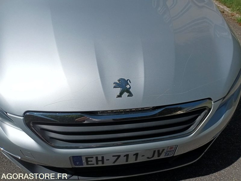 PEUGEOT 308 1.6 HDI - EH-711-JV - Voiture: photos 5 PEUGEOT 308 1.6 HDI - EH-711-JV - Voiture: photos 5