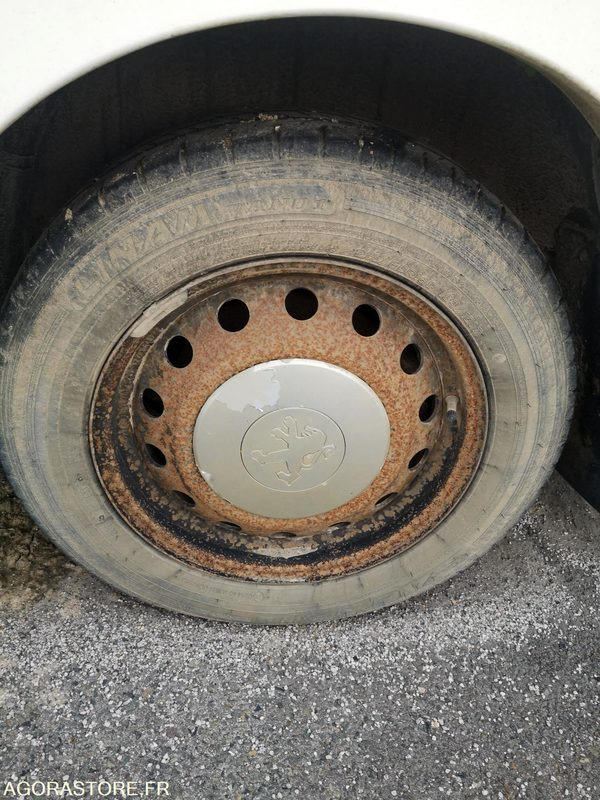 PEUGEOT FRIGORIFIQUE - Utilitaire frigorifique: photos 5 PEUGEOT FRIGORIFIQUE - Utilitaire frigorifique: photos 5