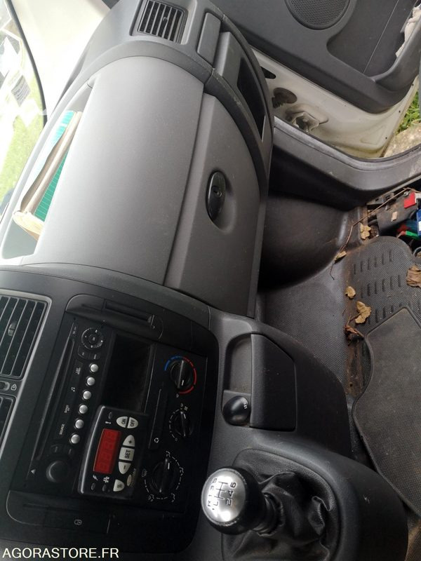 PEUGEOT FRIGORIFIQUE - Utilitaire frigorifique: photos 2 PEUGEOT FRIGORIFIQUE - Utilitaire frigorifique: photos 2