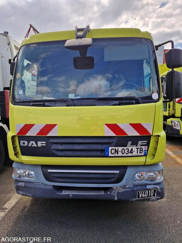 *PORTEUR BOM 12T DAF FAUN - 2012 - Benne à ordures ménagères: photos 1 *PORTEUR BOM 12T DAF FAUN - 2012 - Benne à ordures ménagères: photos 1