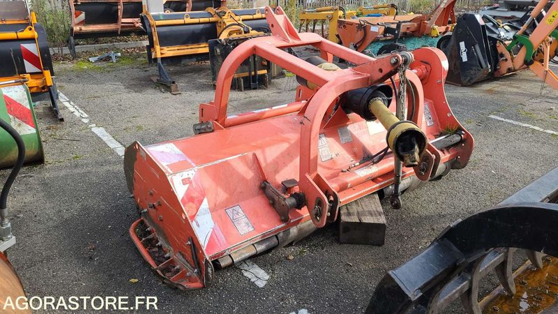 PVA 289 - Broyeuse - Kuhn - 2001 - Broyeur à axe horizontal: photos 1 PVA 289 - Broyeuse - Kuhn - 2001 - Broyeur à axe horizontal: photos 1