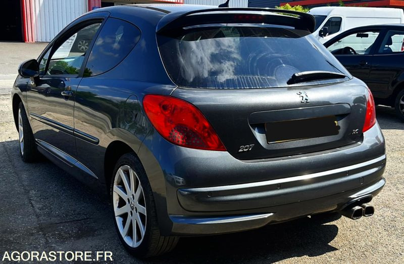 Peugeot 207 RC - Voiture: photos 2 Peugeot 207 RC - Voiture: photos 2