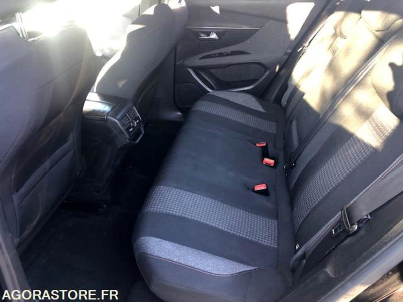 Peugeot 3008 BlueHdi 120 S&S Allure Business BOITE AUTO EAT8 - Courroie faite - Voiture: photos 5 Peugeot 3008 BlueHdi 120 S&S Allure Business BOITE AUTO EAT8 - Courroie faite - Voiture: photos 5