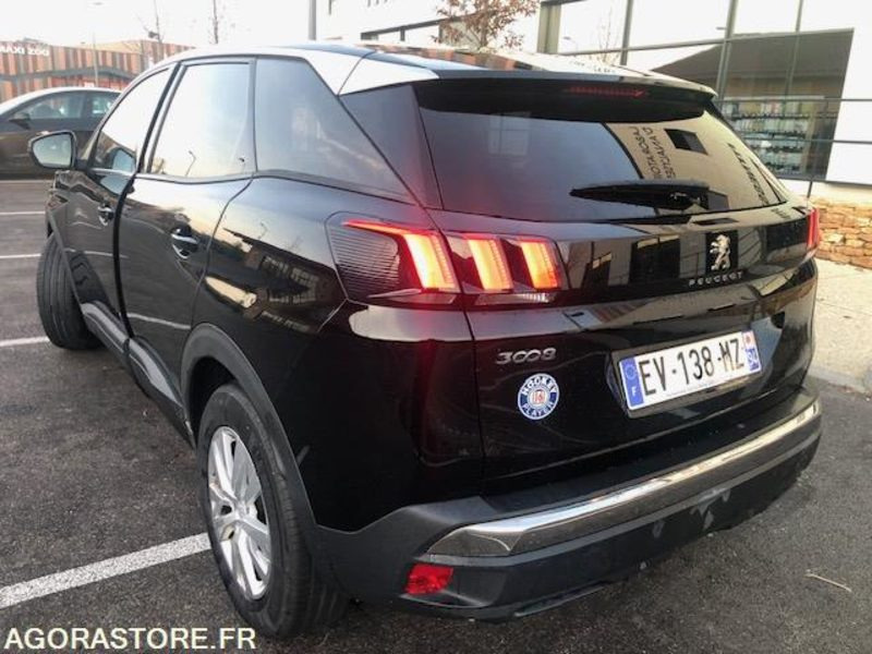 Peugeot 3008 BlueHdi 120 S&S Allure Business BOITE AUTO EAT8 - Courroie faite - Voiture: photos 4 Peugeot 3008 BlueHdi 120 S&S Allure Business BOITE AUTO EAT8 - Courroie faite - Voiture: photos 4