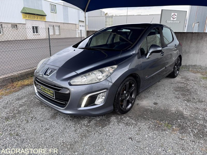 Peugeot 308 1.6 THP 16v 200ch GTi 5p - Voiture: photos 1 Peugeot 308 1.6 THP 16v 200ch GTi 5p - Voiture: photos 1
