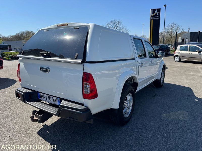 Pick-up ISUZU Dmax - 2011 - 147 383km - Pick-up: photos 3 Pick-up ISUZU Dmax - 2011 - 147 383km - Pick-up: photos 3