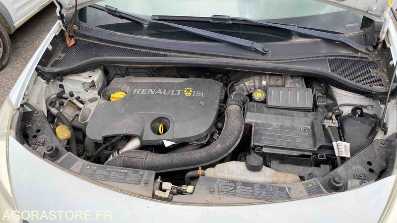 RENAULT CLIO - 2007 - 209285KM - Voiture: photos 5 RENAULT CLIO - 2007 - 209285KM - Voiture: photos 5
