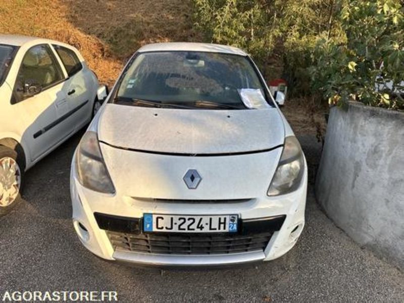RENAULT CLIO - 2012 - 136676KM - CJ224LH - Voiture: photos 1 RENAULT CLIO - 2012 - 136676KM - CJ224LH - Voiture: photos 1