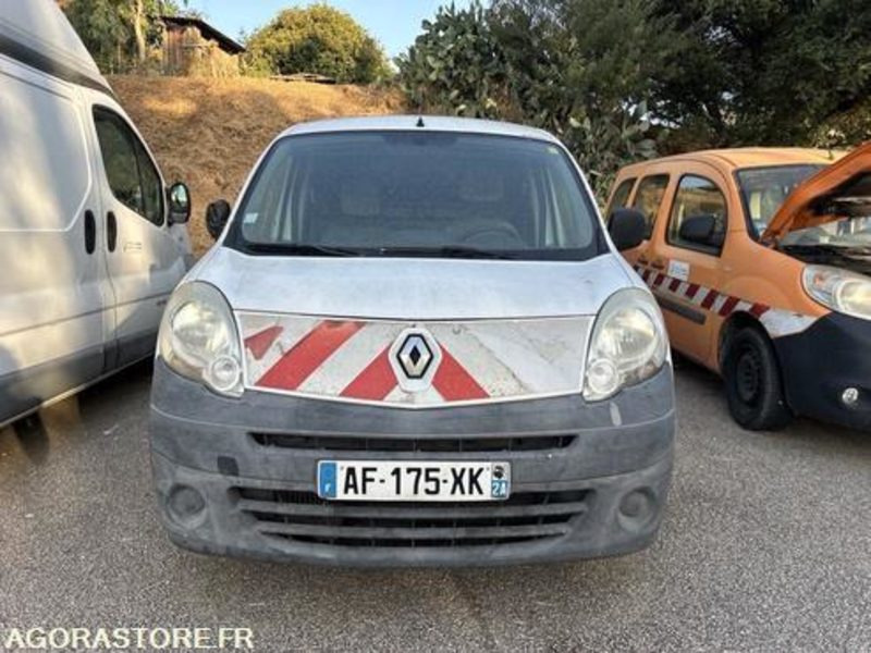 RENAULT KANGOO - 2009 - 182586KM - AF175XK - Fourgonnette: photos 1 RENAULT KANGOO - 2009 - 182586KM - AF175XK - Fourgonnette: photos 1