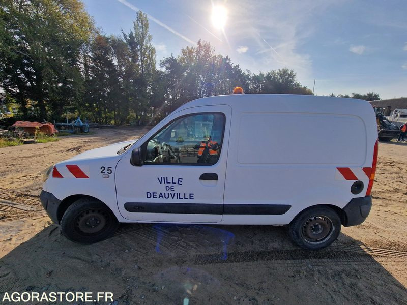 RENAULT KANGOO - LOT N°1 - Fourgonnette: photos 3 RENAULT KANGOO - LOT N°1 - Fourgonnette: photos 3