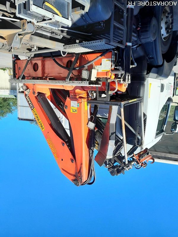 RENAULT KERAX - POLYBENNE GRUE - 2008 - Camion ampliroll, Camion grue: photos 2 RENAULT KERAX - POLYBENNE GRUE - 2008 - Camion ampliroll, Camion grue: photos 2