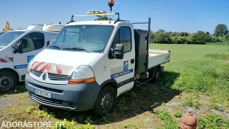 RENAULT MASTER - 2010 - 307041 KM - Fourgon utilitaire: photos 2 RENAULT MASTER - 2010 - 307041 KM - Fourgon utilitaire: photos 2