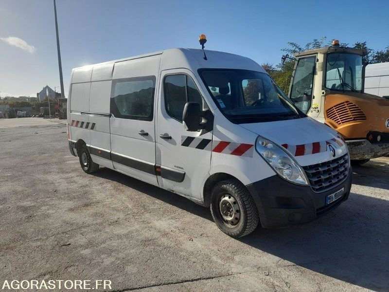 RENAULT MASTER - 2012 - 241500 KM - Fourgon utilitaire: photos 1 RENAULT MASTER - 2012 - 241500 KM - Fourgon utilitaire: photos 1