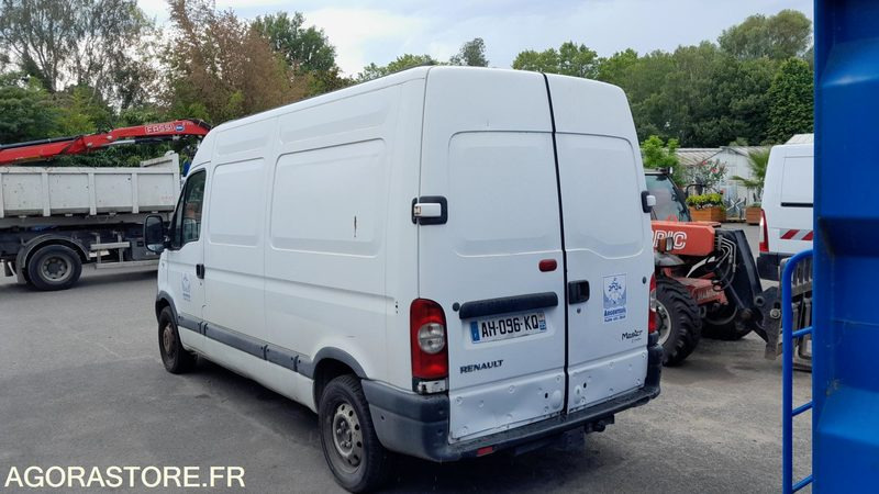 RENAULT MASTER 79850KMS DE 2009 AVEC 79850KM NON ROULANT - Fourgon utilitaire: photos 3 RENAULT MASTER 79850KMS DE 2009 AVEC 79850KM NON ROULANT - Fourgon utilitaire: photos 3