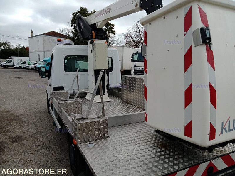 RENAULT MASTER CC SIMPLE L2H1 GC 130 / 2020 / 34645 kms FV344EJ - Fourgon utilitaire: photos 4 RENAULT MASTER CC SIMPLE L2H1 GC 130 / 2020 / 34645 kms FV344EJ - Fourgon utilitaire: photos 4