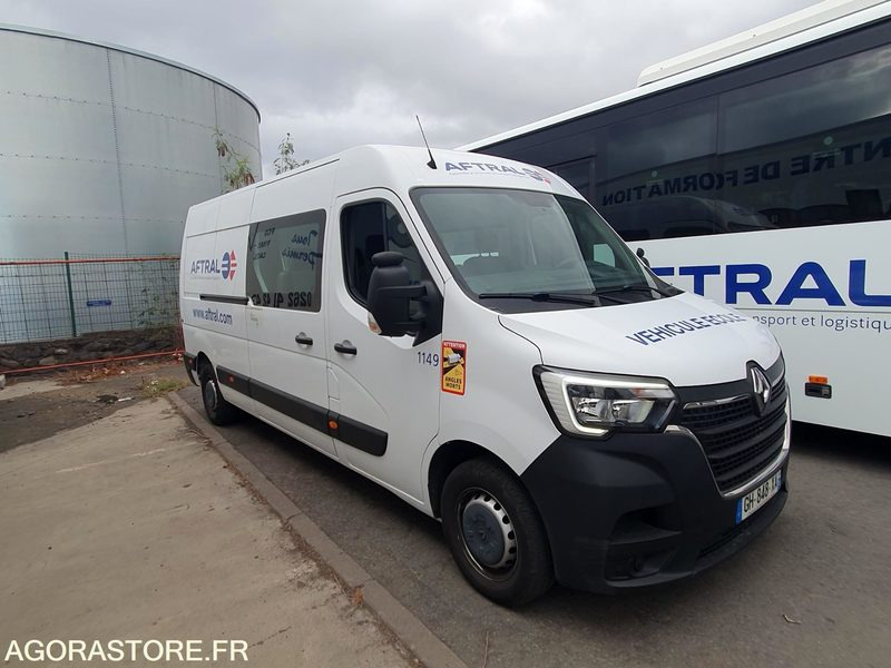 RENAULT TRAFFIC 9 PL AUTO ECOLE - 2019 - 83000 Kms - Fourgonnette: photos 1 RENAULT TRAFFIC 9 PL AUTO ECOLE - 2019 - 83000 Kms - Fourgonnette: photos 1