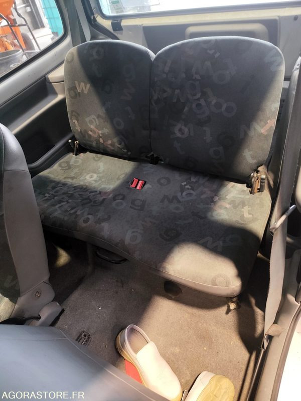 RENAULT TWINGO - Voiture: photos 1 RENAULT TWINGO - Voiture: photos 1