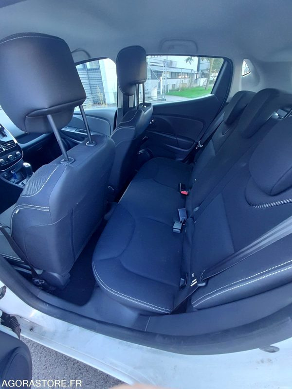 Renault - Clio - 2013 - 160098KM - Voiture: photos 5 Renault - Clio - 2013 - 160098KM - Voiture: photos 5