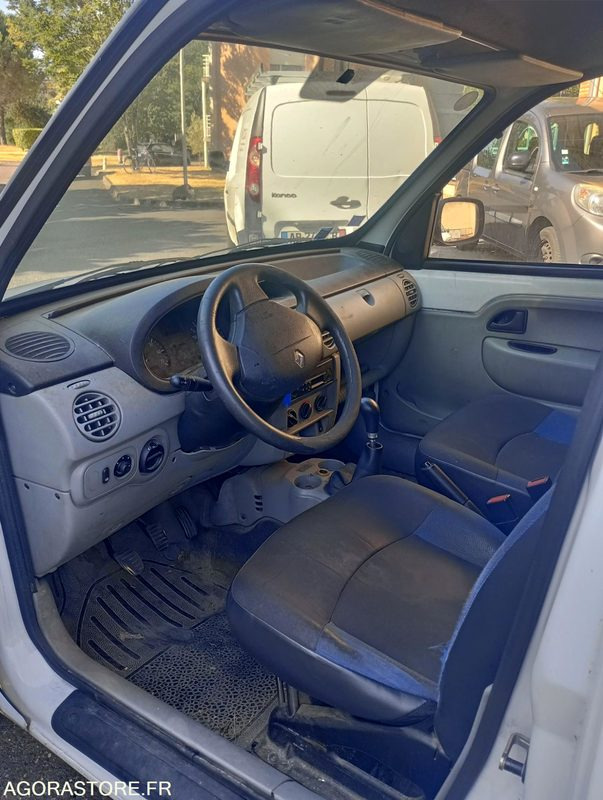 Renault KANGOO 2007 156821kms - Fourgonnette: photos 3 Renault KANGOO 2007 156821kms - Fourgonnette: photos 3