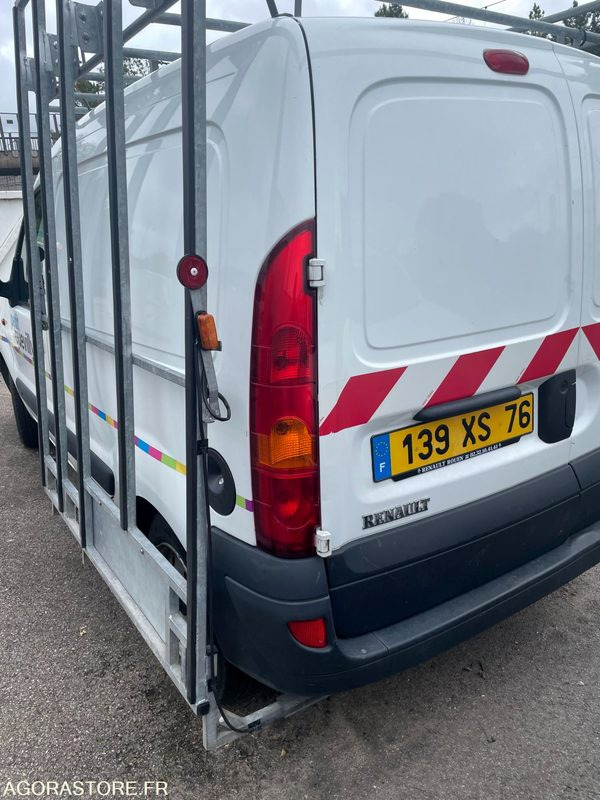 Renault Kangoo 2005 83211 kms - Fourgonnette: photos 3 Renault Kangoo 2005 83211 kms - Fourgonnette: photos 3