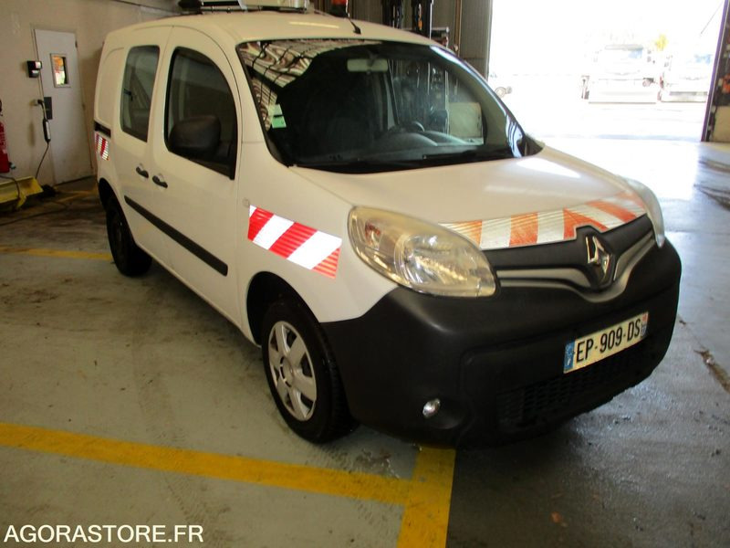 Renault Kangoo - 2017 - 135828 kms - Fourgonnette: photos 2 Renault Kangoo - 2017 - 135828 kms - Fourgonnette: photos 2