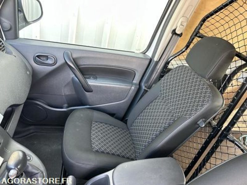 Renault Kangoo ze - CQ813AZ - Fourgonnette, Utilitaire électrique: photos 4 Renault Kangoo ze - CQ813AZ - Fourgonnette, Utilitaire électrique: photos 4