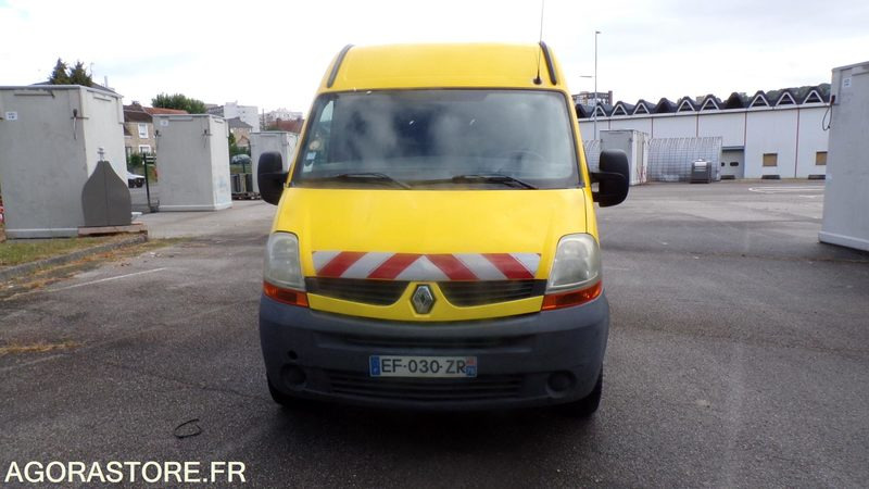 Renault MASTER EF-030-ZR (BP) - Fourgon utilitaire: photos 3 Renault MASTER EF-030-ZR (BP) - Fourgon utilitaire: photos 3