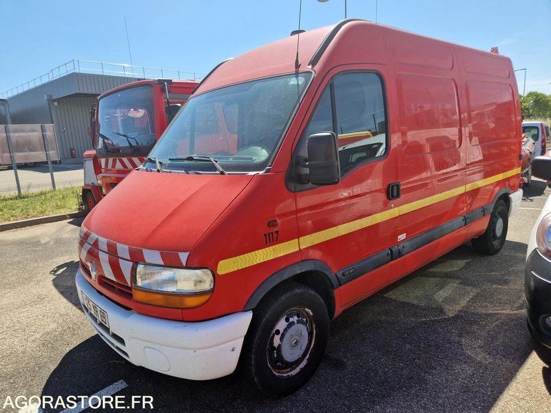 Renault Master -125YR69 - Fourgon utilitaire: photos 2 Renault Master -125YR69 - Fourgon utilitaire: photos 2