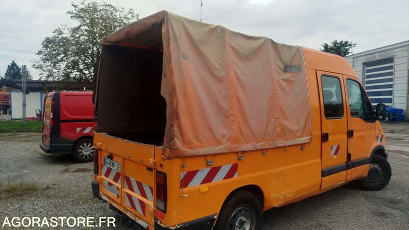 Renault - Master - 2003 - 417490 kms - Fourgon utilitaire: photos 2 Renault - Master - 2003 - 417490 kms - Fourgon utilitaire: photos 2