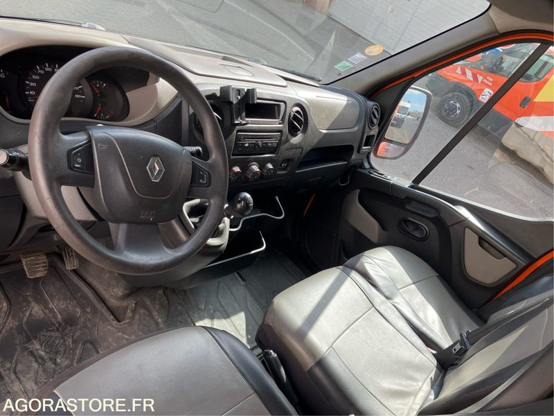 Renault - Master - 2010 - 178305kms (P1508269) - Fourgon utilitaire: photos 5 Renault - Master - 2010 - 178305kms (P1508269) - Fourgon utilitaire: photos 5