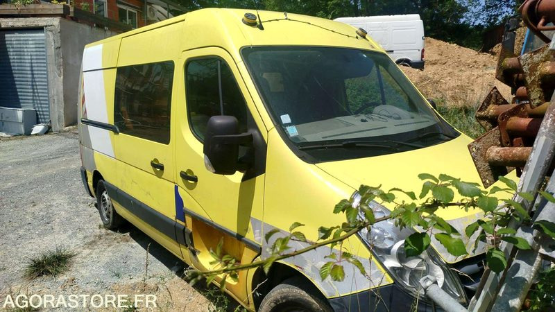 Renault Master - 2011 - 417947km - Fourgonnette: photos 1 Renault Master - 2011 - 417947km - Fourgonnette: photos 1