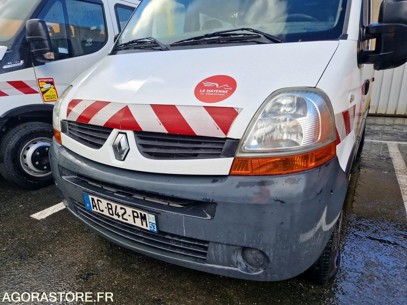 Renault Master - 294395- 2009- AC842PM - Fourgon utilitaire: photos 5 Renault Master - 294395- 2009- AC842PM - Fourgon utilitaire: photos 5