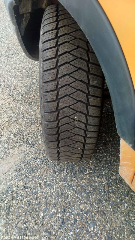 Renault Master - 6399-MF-32 - 2003 - 364888km - Fourgon utilitaire: photos 5 Renault Master - 6399-MF-32 - 2003 - 364888km - Fourgon utilitaire: photos 5