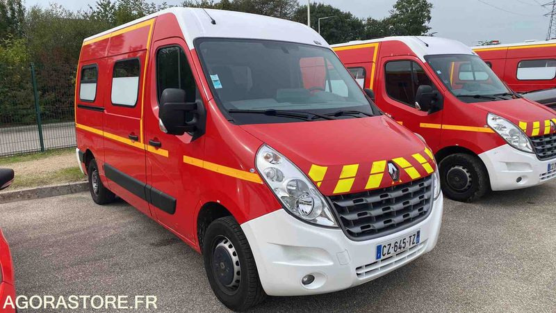 Renault Master III - 23/10/2013 - Ambulance: photos 1 Renault Master III - 23/10/2013 - Ambulance: photos 1