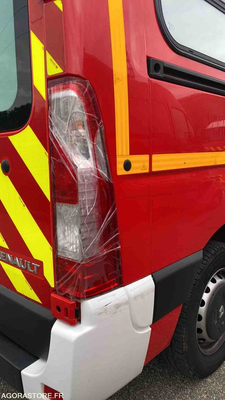Renault Master III dci 125 - 18/06/2014 - Ambulance: photos 5 Renault Master III dci 125 - 18/06/2014 - Ambulance: photos 5