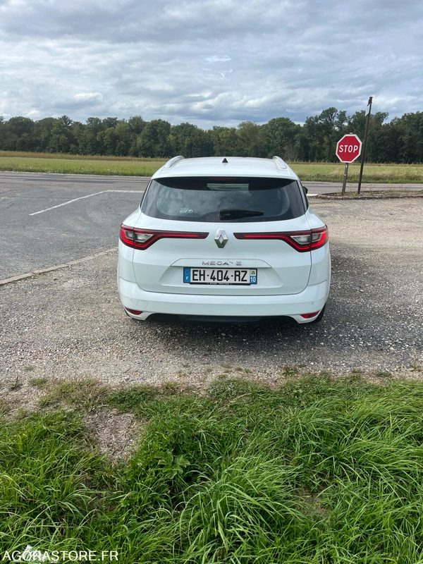 Renault Mégane 4 -2016 - 179 800 km - Voiture break: photos 3 Renault Mégane 4 -2016 - 179 800 km - Voiture break: photos 3