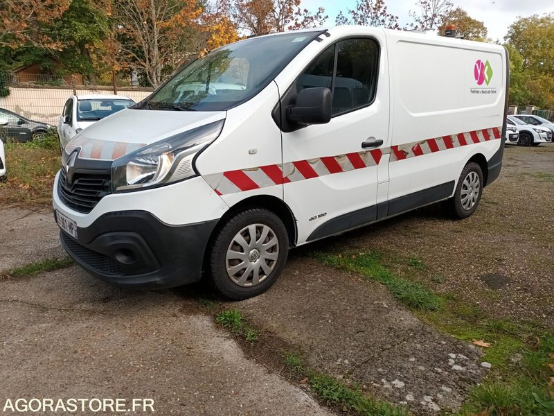 Renault Trafic - 255439 kms - 2016 - Fourgon utilitaire: photos 2 Renault Trafic - 255439 kms - 2016 - Fourgon utilitaire: photos 2