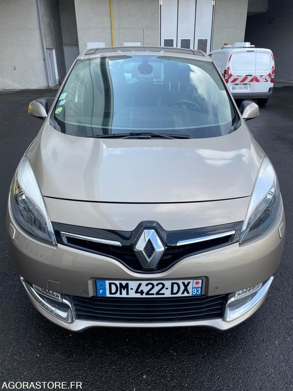 SCENIC III Phase 2 1.5 dCi FAP EDC 6 110 cv Boîte auto DM-422-DX - Voiture: photos 4 SCENIC III Phase 2 1.5 dCi FAP EDC 6 110 cv Boîte auto DM-422-DX - Voiture: photos 4