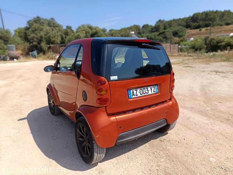 SMART FORTWO - 2003 -136000KMS - Voiture: photos 5 SMART FORTWO - 2003 -136000KMS - Voiture: photos 5