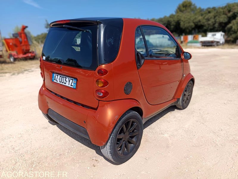 SMART FORTWO - 2003 -136000KMS - Voiture: photos 3 SMART FORTWO - 2003 -136000KMS - Voiture: photos 3