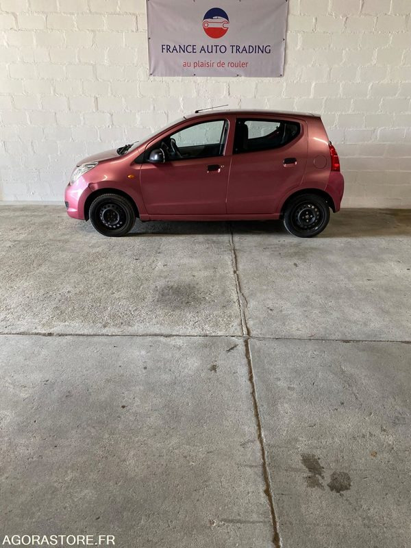 Suzuki Alto 6 - 2010 - 172 700km - Voiture: photos 2 Suzuki Alto 6 - 2010 - 172 700km - Voiture: photos 2
