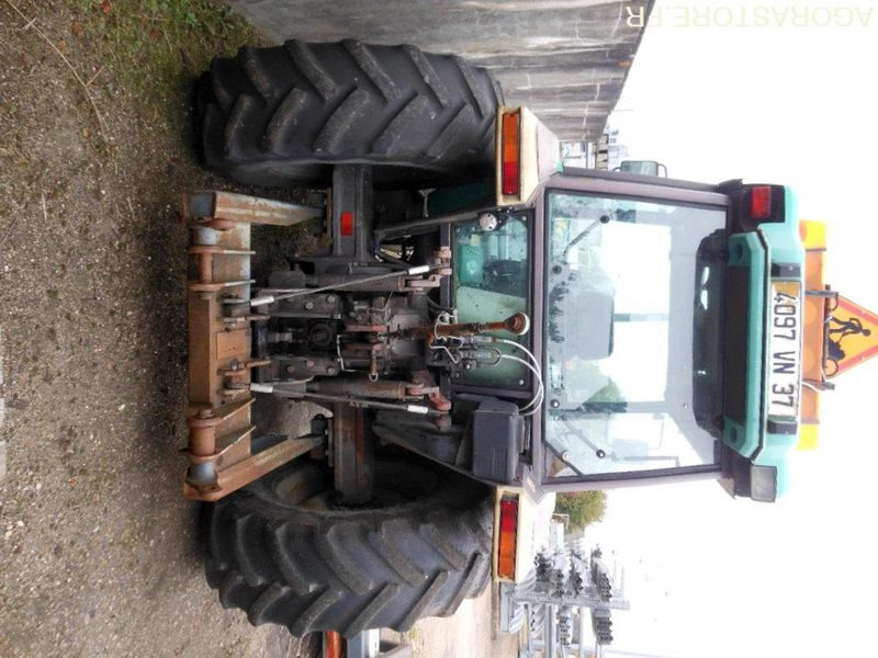 TRACTEUR AGRICOLE MASSEY FERGUSSON 3060 (DD108) - Tracteur agricole: photos 3 TRACTEUR AGRICOLE MASSEY FERGUSSON 3060 (DD108) - Tracteur agricole: photos 3