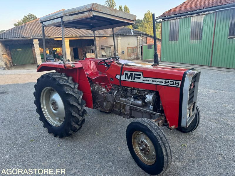 TRACTEUR MASSEY FERGUSON 235 -10809 - Tracteur agricole: photos 3 TRACTEUR MASSEY FERGUSON 235 -10809 - Tracteur agricole: photos 3