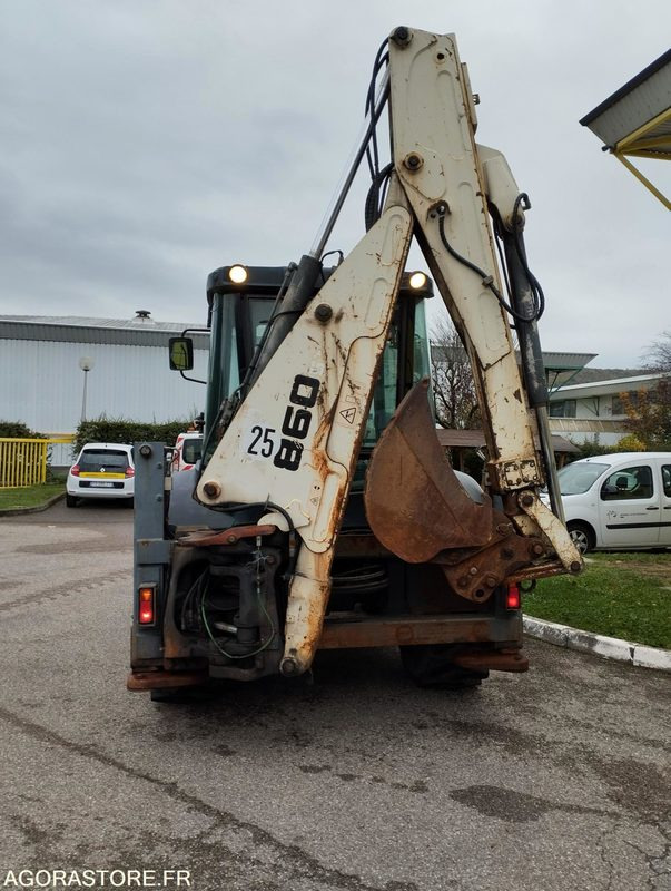 TRACTOPELLE TEREX 860 SX de 2006 n° 7969 - Tractopelle: photos 5 TRACTOPELLE TEREX 860 SX de 2006 n° 7969 - Tractopelle: photos 5