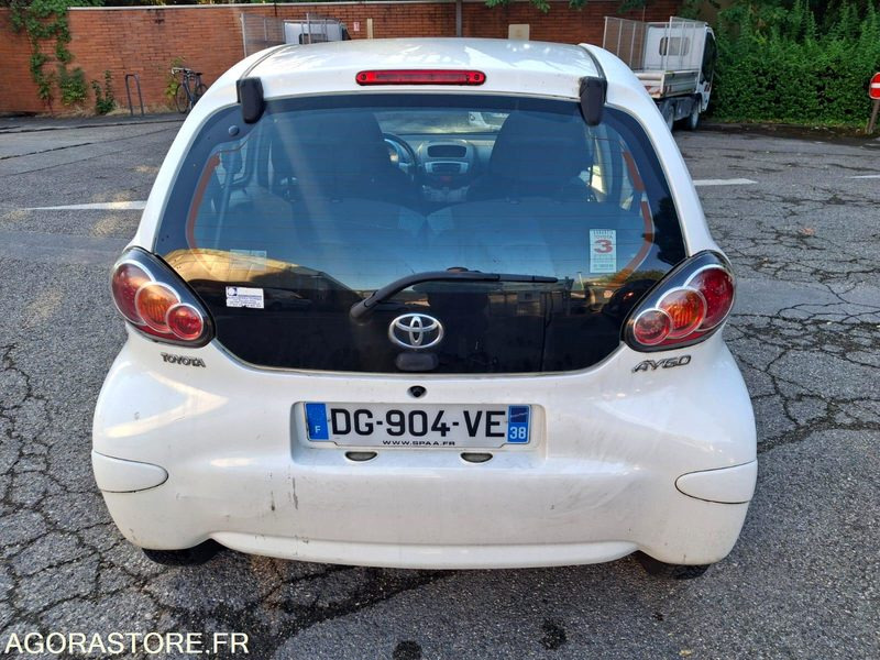 Toyota AYGO 115578kms - 2014 - Voiture: photos 3 Toyota AYGO 115578kms - 2014 - Voiture: photos 3